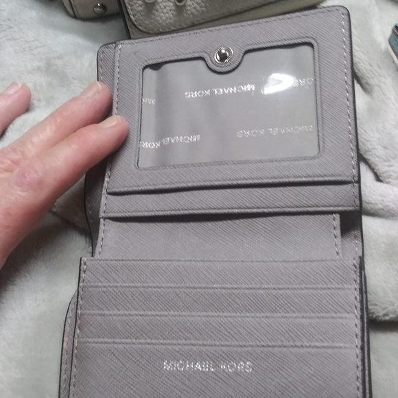 Wallet - Picture 3 of 3